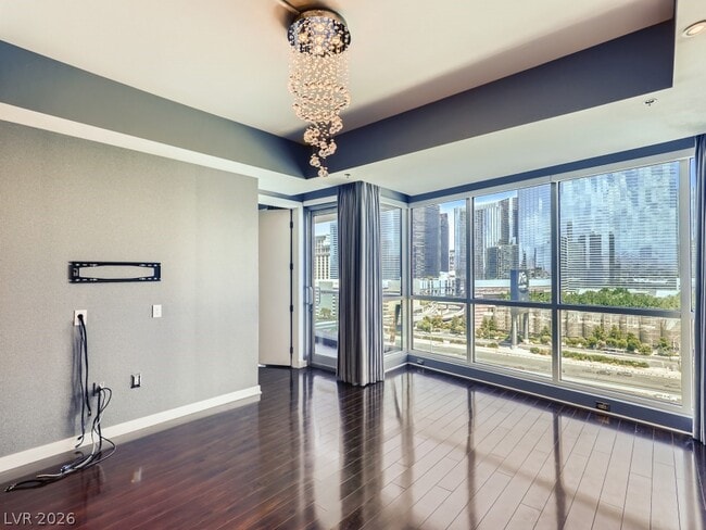Building Photo - 4575 Dean Martin Dr