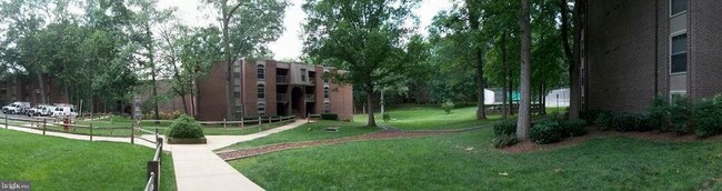 Building Photo - 3334 Woodburn Village Dr