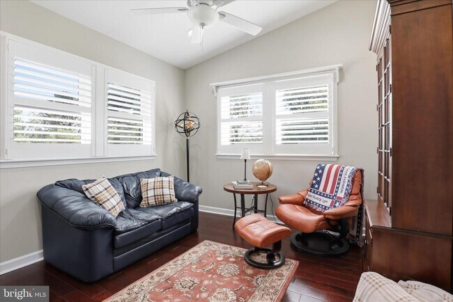 Building Photo - 5202 Garner St