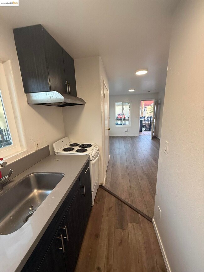 Building Photo - 2638 75th Ave