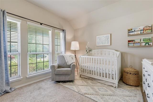 Building Photo - 3104 Oakcrest Dr