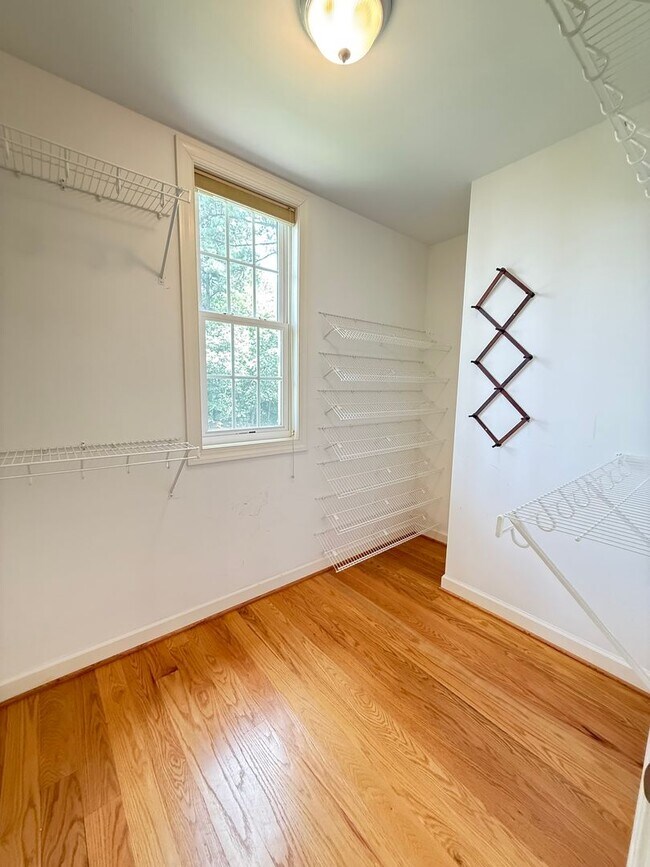 Building Photo - 142 Riverview Plantation Dr
