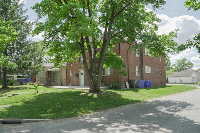 Building Photo - 65 N Brinker Ave