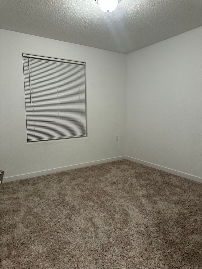 Building Photo - Welcome To This Charming Two-Story Home Ne...