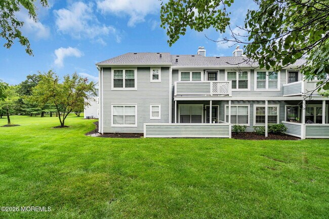 Building Photo - 366 Sequoia Ct