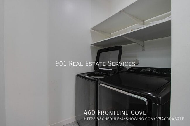 Building Photo - 460 Frontline Cove