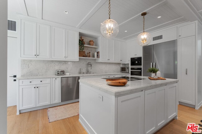 Building Photo - 929 Marco Pl