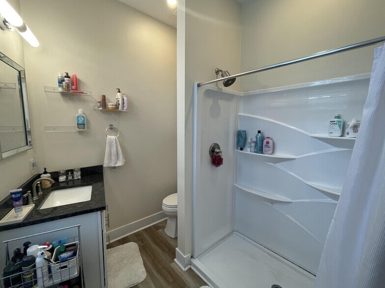 Building Photo - 4401 Butler St