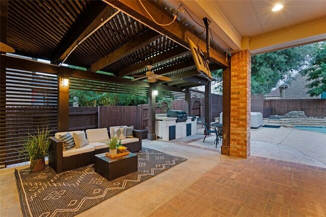 Building Photo - 1604 Tahoka Daisy Dr