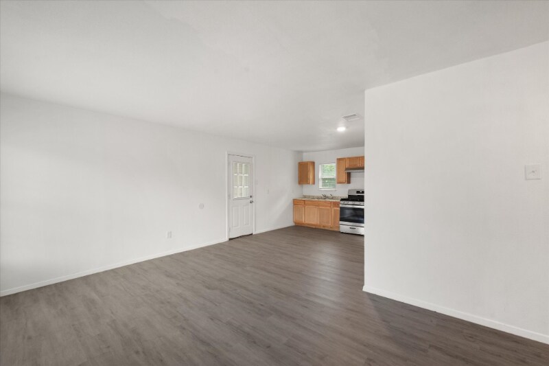 Building Photo - 3003 Williams Dr