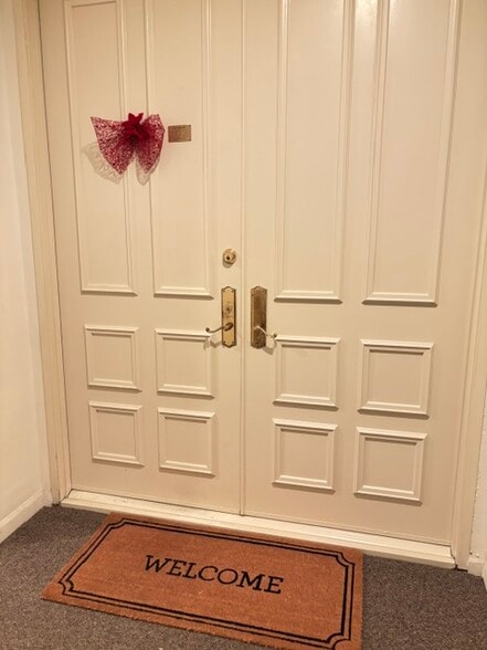 front door.#102 - 120 S Crescent Dr