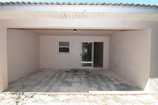 Building Photo - 8 Regency Dr