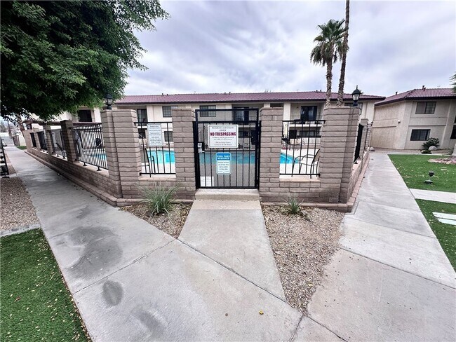 Building Photo - 1190 Ramar Rd