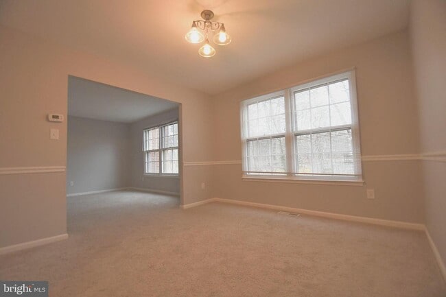 Building Photo - 9509 Hunt Square Ct