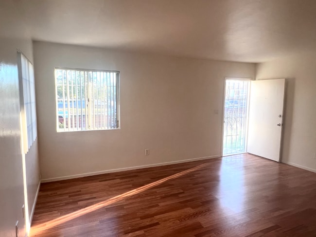 Building Photo - 3608 Collier Ave