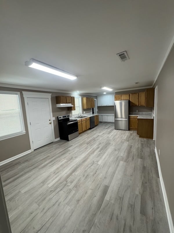 Building Photo - 427 Dixie Dr