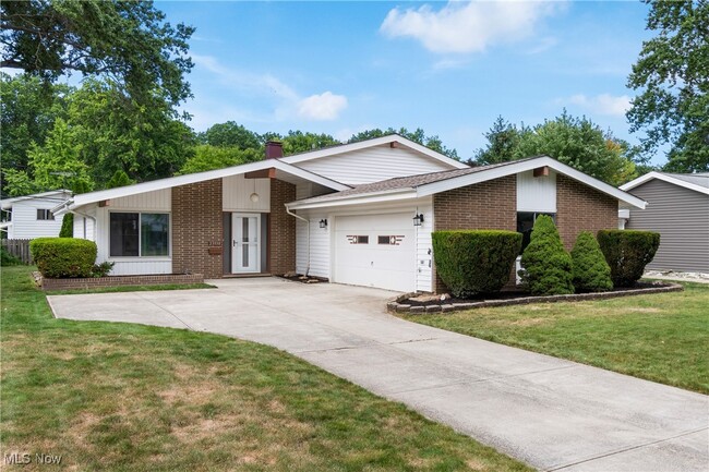 Primary Photo - 23938 Delmere Dr