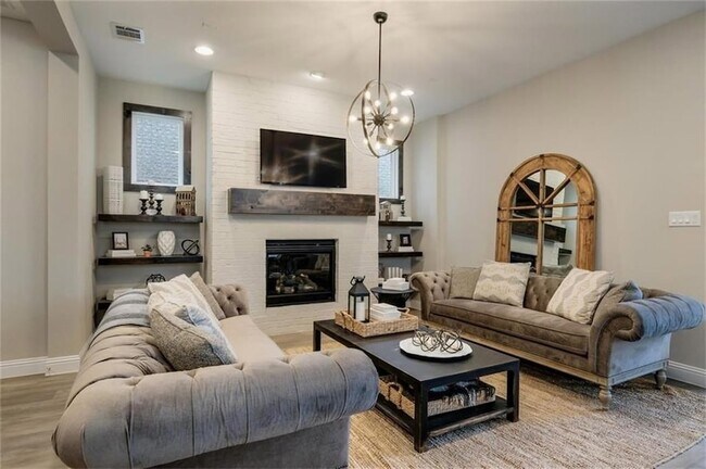 Building Photo - 8043 Sunflower Ln