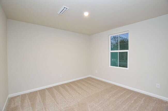 Building Photo - 302 Basildon Street | Lancaster, SC Brand New 3 Bedroom Home Near USC Lancaster