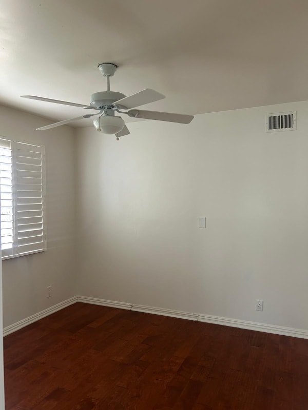 Building Photo - 23003 Moneta Ave