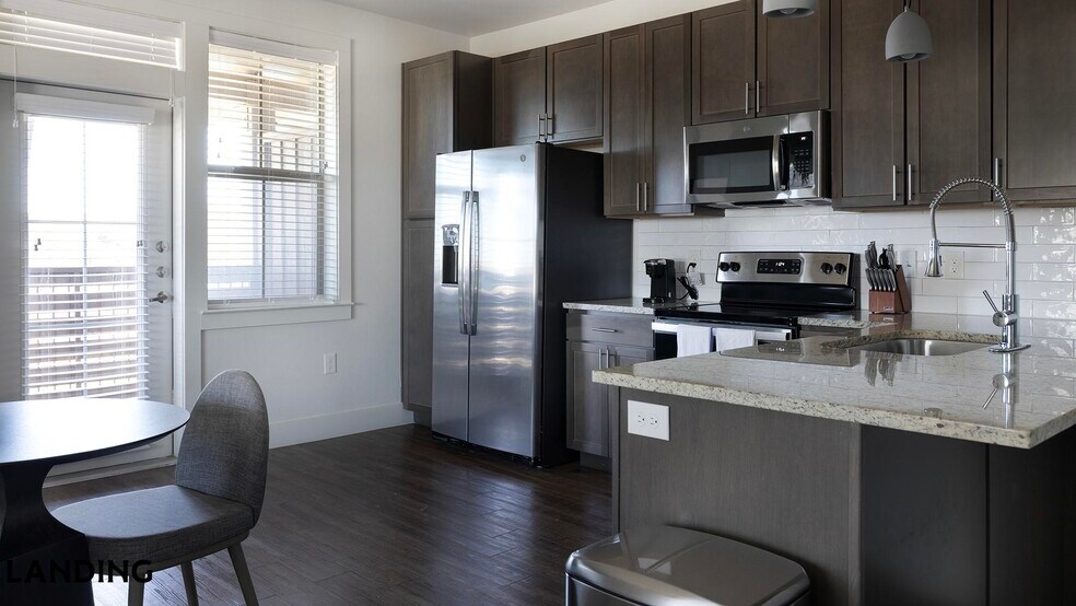Building Photo - 20915 Wilderness Oak