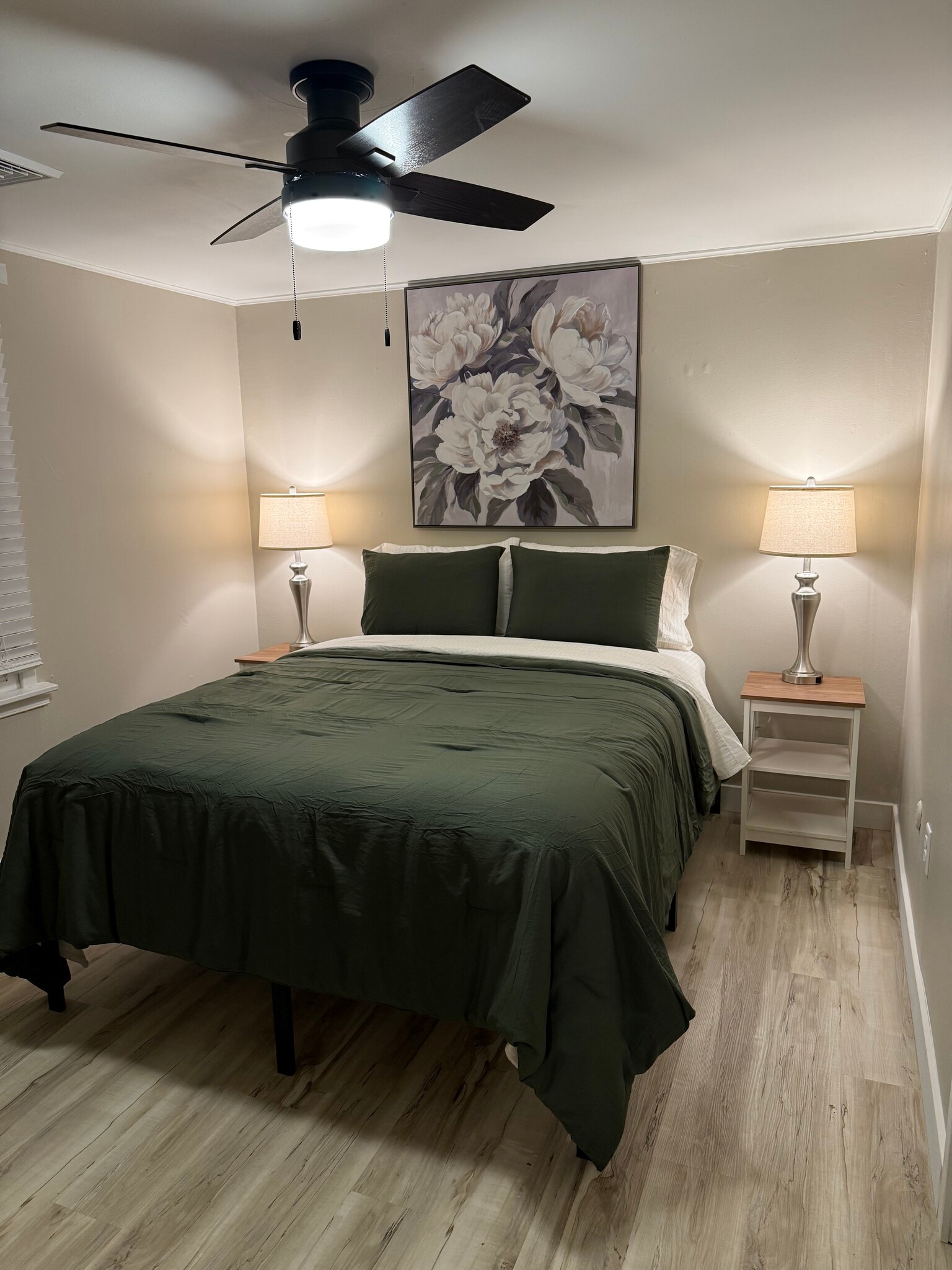 Building Photo - 112 Belle Aire Ave