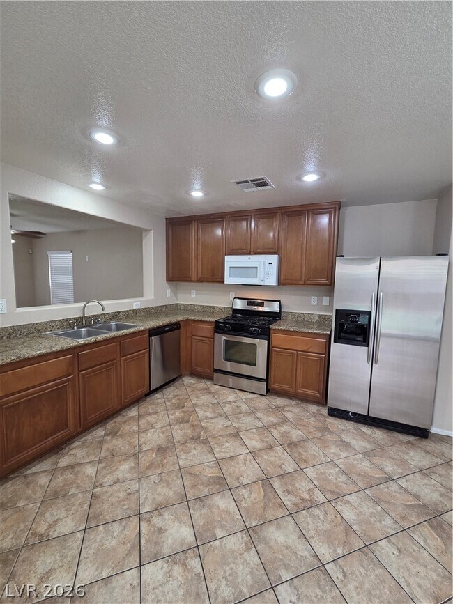 Building Photo - 7166 Indian Gap Ave