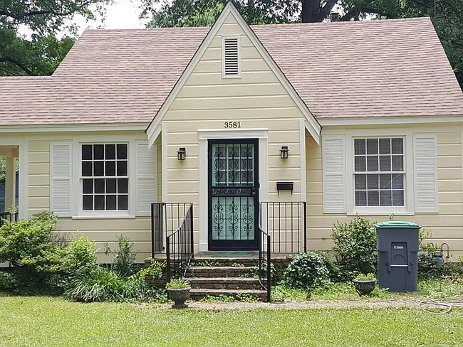 Primary Photo - 3581 Cowden Ave