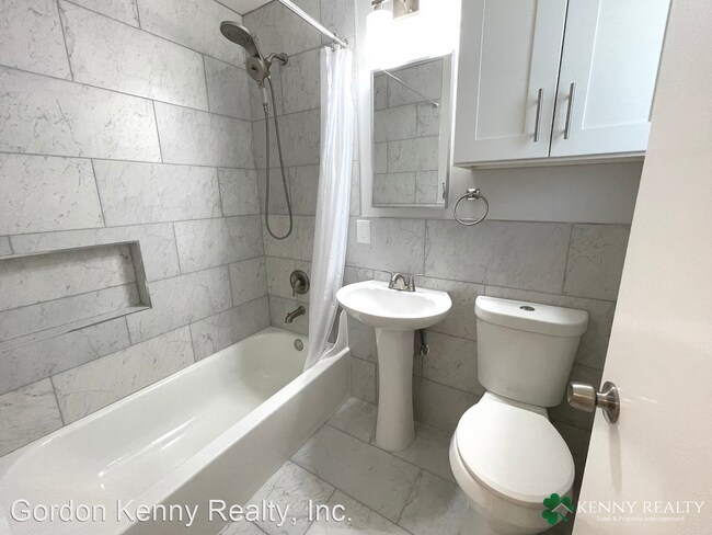 Building Photo - 3 br, 2 bath House - 717 Miller Avenue