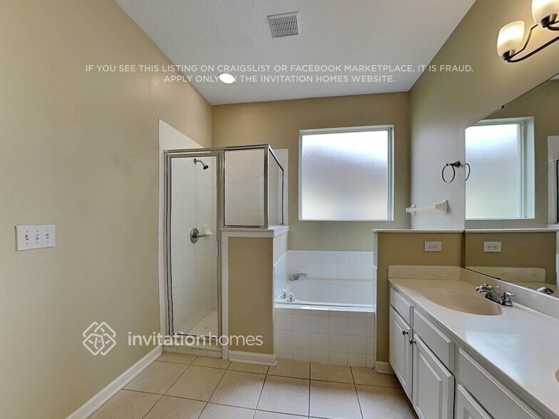 Building Photo - 110 E Lake Victoria Cir