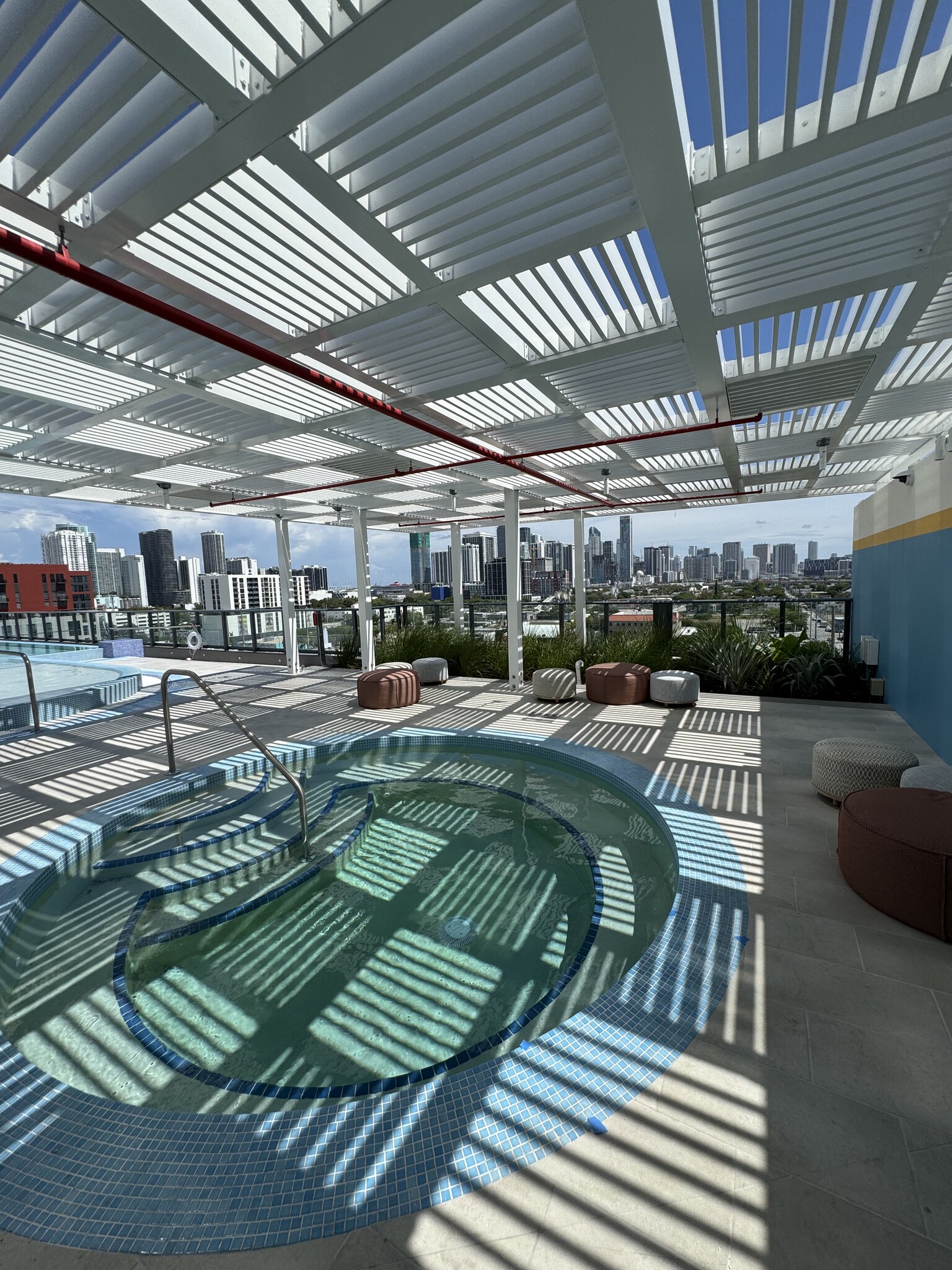 Building Photo - 264 NW 31st St