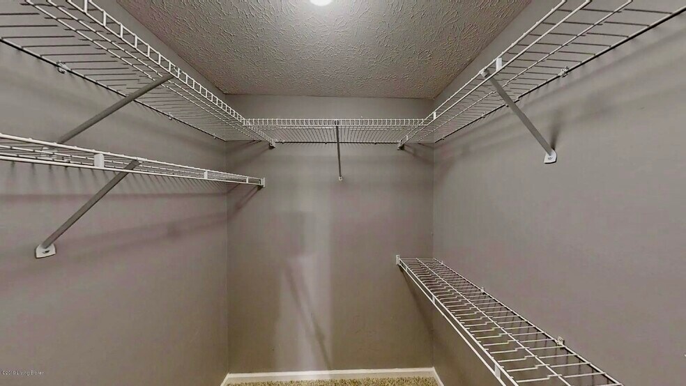 Building Photo - 10405 Trotters Pointe Dr
