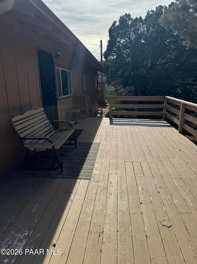 Building Photo - 627 Pinion Pl