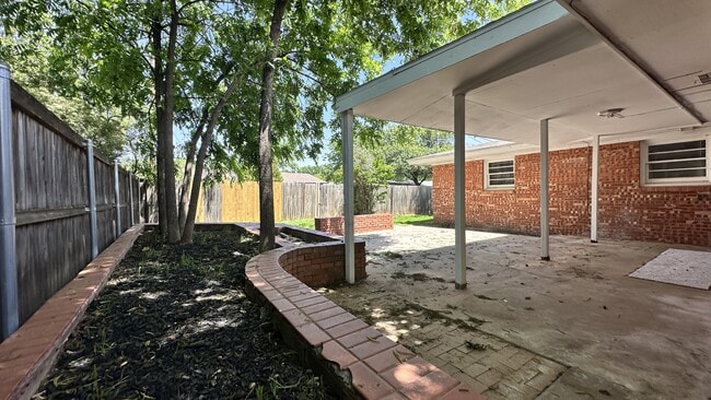 Building Photo - 3516 47th St
