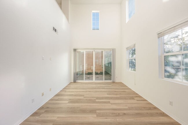 Building Photo - 8635 Festival St