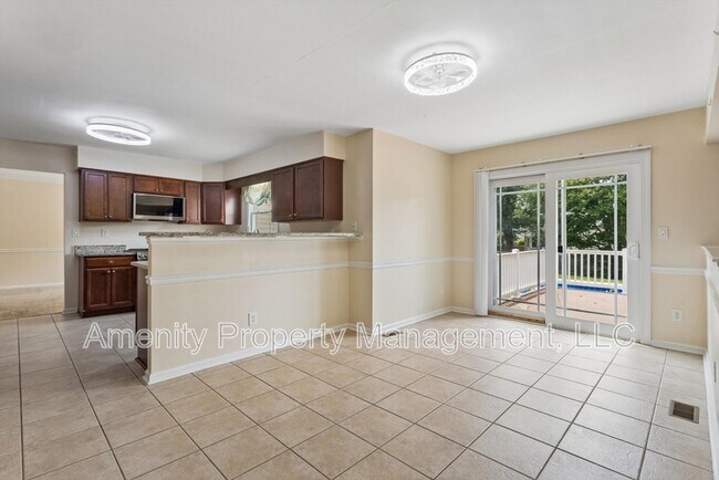 Building Photo - 1012 Austenwood Ct