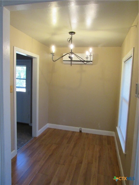 Building Photo - 1002 Duncan Ave