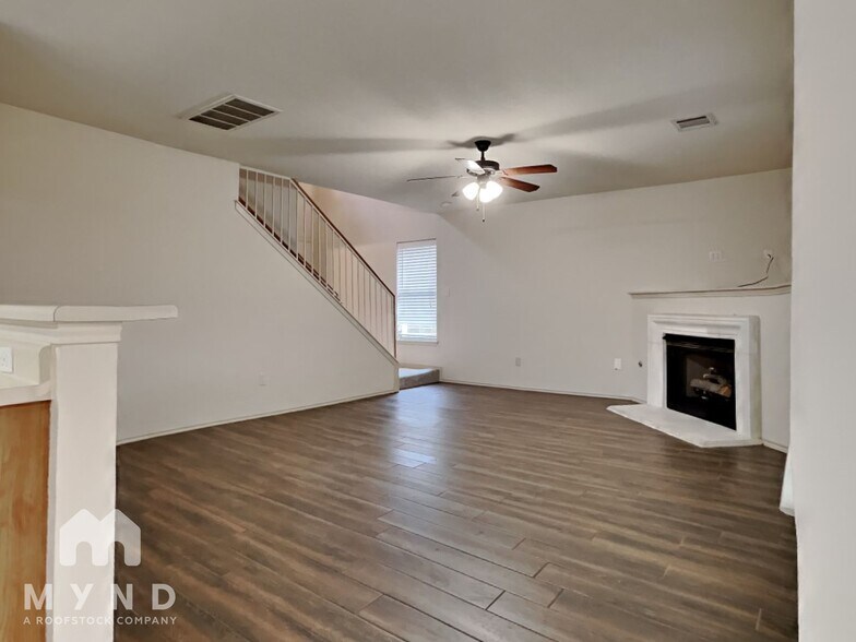 Building Photo - 14321 Lemongrass Ln