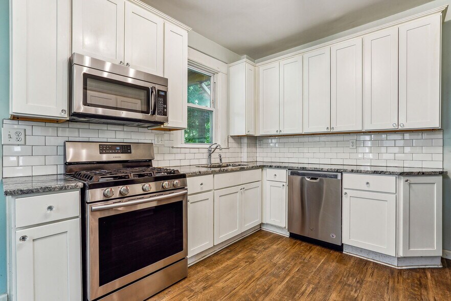 Building Photo - 2246 N 4th St