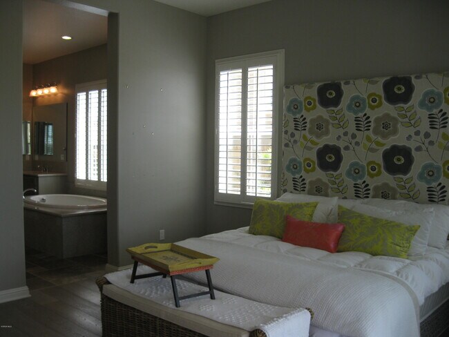 Building Photo - 7291 Range Vw Cir