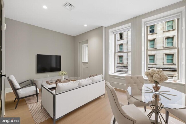 Building Photo - 200S Broad St