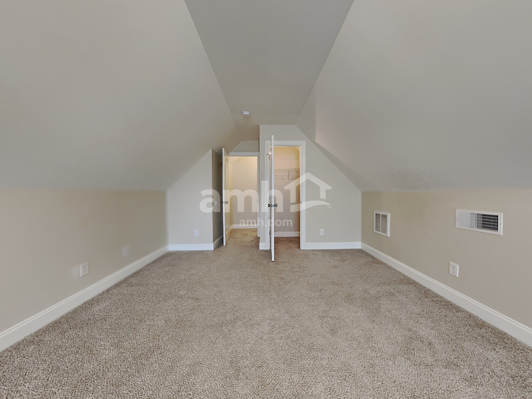 Building Photo - 415 Equinox Cir