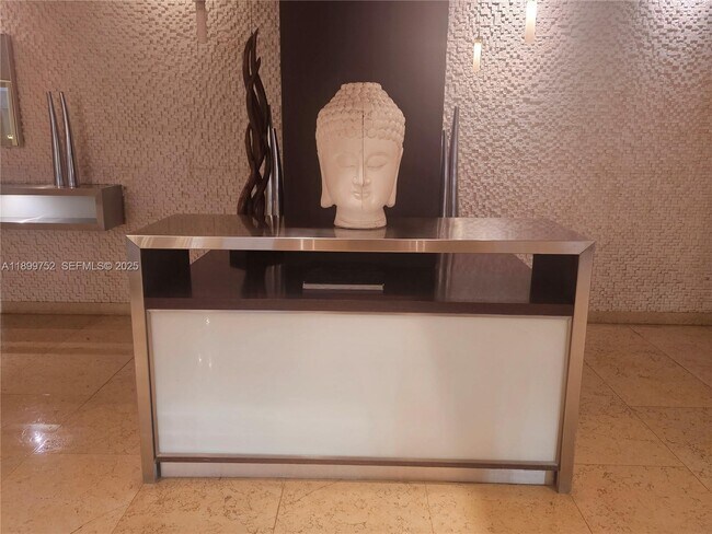 Building Photo - 60 SW 13th St