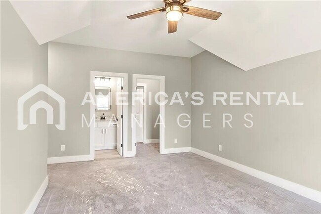 Building Photo - Spacious New Construction on 1.3 Acres!