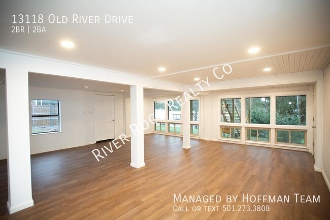 Building Photo - 13118 Old River Dr