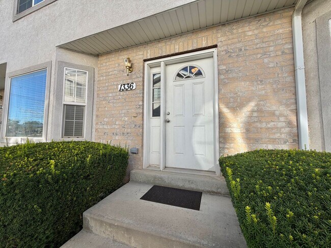 Building Photo - 1336 S 1400 E