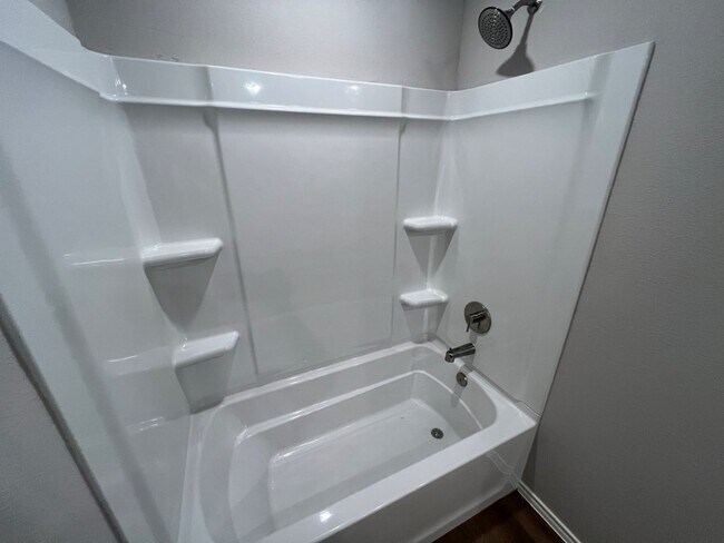 Building Photo - 7216 E County Rd 99 1/2