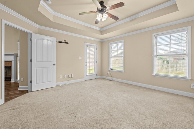 Building Photo - 6906 Breyerton Way SE