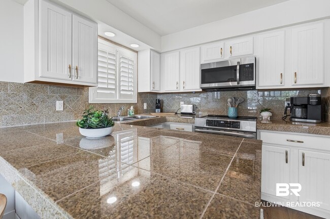Building Photo - 28813 Perdido Beach Blvd