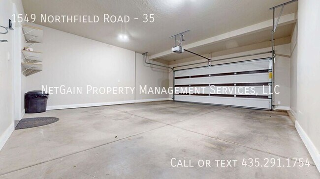 Building Photo - 1549 Northfield Rd